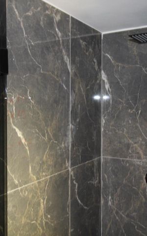 Apartamento para alugar com 200m², 3 quartos e 2 vagasBanheiro