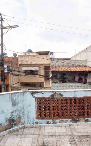 Casa à venda com 110m², 2 quartos e 2 vagasSacada
