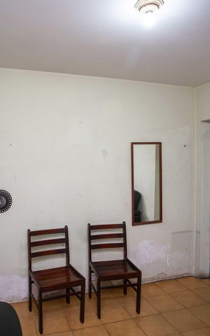 Casa à venda com 110m², 2 quartos e 2 vagasSala