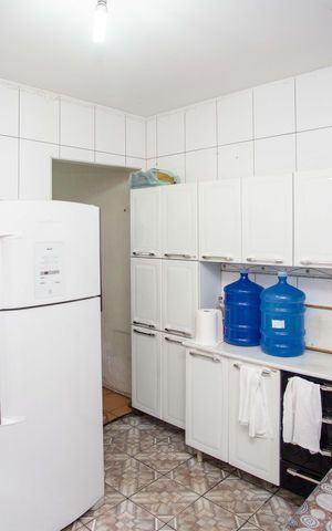 Casa à venda com 110m², 2 quartos e 2 vagasCozinha