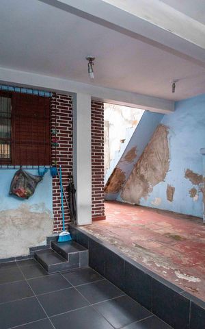 Casa à venda com 110m², 2 quartos e 2 vagasGaragem