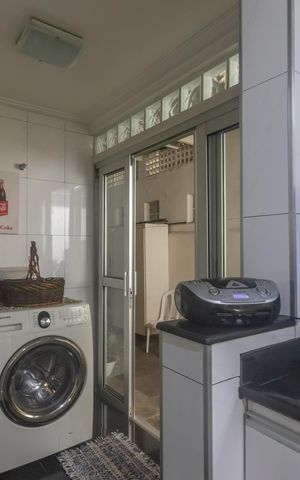 Apartamento à venda com 112m², 3 quartos e 1 vaga Apartamento à venda com 112m², 3 quartos e 1 vagaÁrea de Serviço