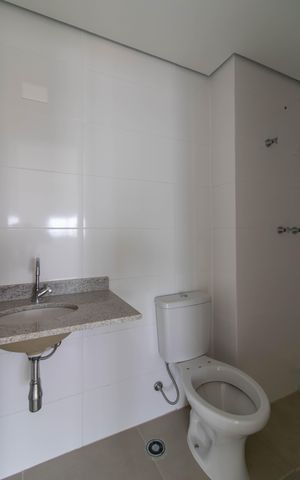 Studio à venda com 45m², 0 quarto e 1 vaga Studio à venda com 45m², 0 quarto e 1 vagaBanheiro
