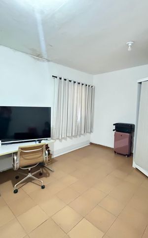 Casa à venda com 239m², 4 quartos e 2 vagas Casa à venda com 239m², 4 quartos e 2 vagasQuarto 1