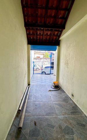 Casa à venda com 239m², 4 quartos e 2 vagas Casa à venda com 239m², 4 quartos e 2 vagasGaragem