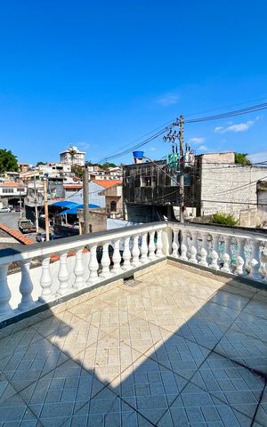 Casa à venda com 239m², 4 quartos e 2 vagas Casa à venda com 239m², 4 quartos e 2 vagasVaranda do quarto 1
