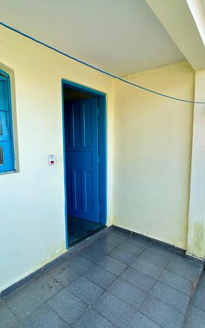 Casa à venda com 239m², 4 quartos e 2 vagas Casa à venda com 239m², 4 quartos e 2 vagasÁrea de Serviço