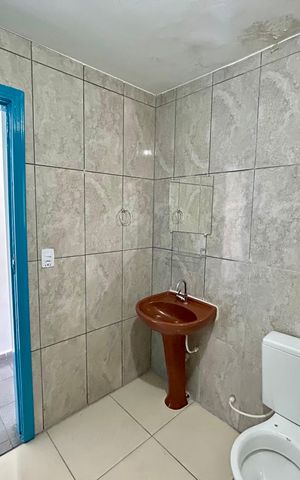 Casa à venda com 239m², 4 quartos e 2 vagas Casa à venda com 239m², 4 quartos e 2 vagasBanheiro 2