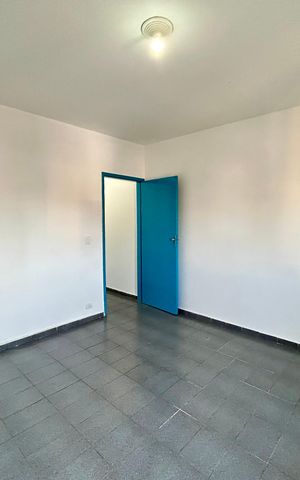 Casa à venda com 239m², 4 quartos e 2 vagas Casa à venda com 239m², 4 quartos e 2 vagasQuarto 2