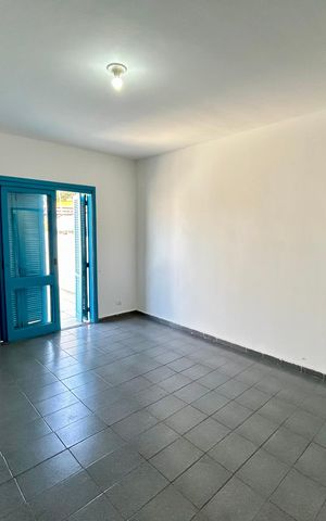 Casa à venda com 239m², 4 quartos e 2 vagas Casa à venda com 239m², 4 quartos e 2 vagasQuarto 1