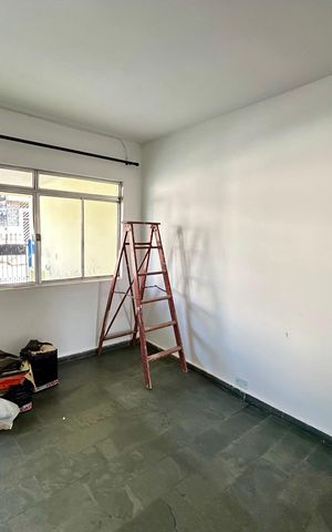 Casa à venda com 239m², 4 quartos e 2 vagas Casa à venda com 239m², 4 quartos e 2 vagasSala casa 2