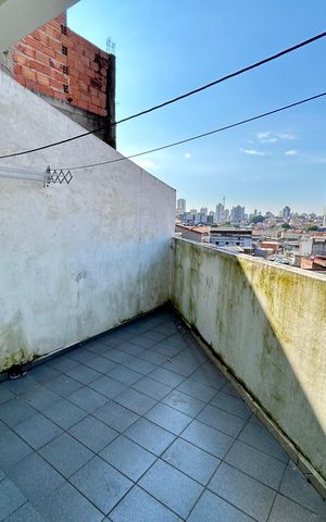 Casa à venda com 239m², 4 quartos e 2 vagas Casa à venda com 239m², 4 quartos e 2 vagasÁrea de Serviço
