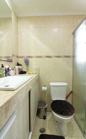 Apartamento à venda com 87m², 2 quartos e 1 vagaBanheiro Social