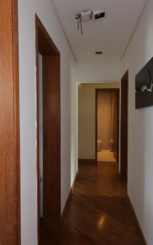 Apartamento à venda com 100m², 3 quartos e 3 vagasCorredor