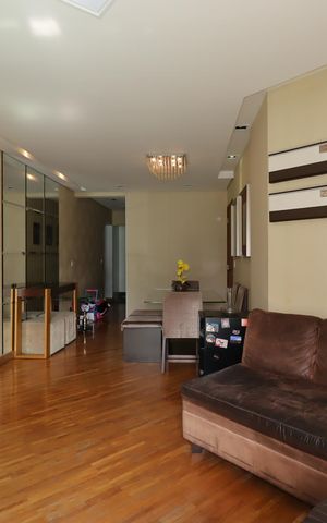 Apartamento à venda com 100m², 3 quartos e 3 vagasSala