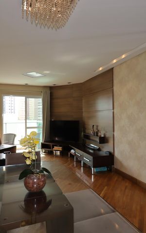Apartamento à venda com 100m², 3 quartos e 3 vagasSala