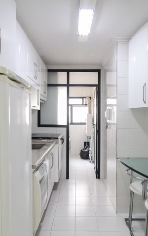 Apartamento à venda com 83m², 3 quartos e 2 vagas Apartamento à venda com 83m², 3 quartos e 2 vagasCozinha