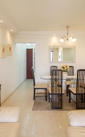 Apartamento à venda com 83m², 3 quartos e 2 vagas Apartamento à venda com 83m², 3 quartos e 2 vagasSala