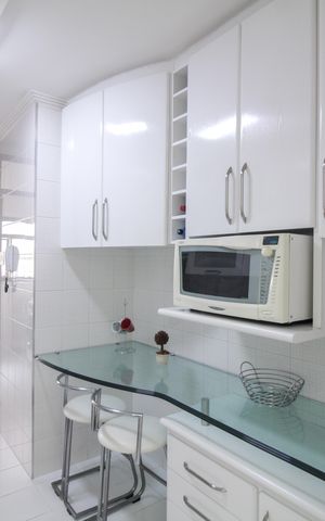 Apartamento à venda com 83m², 3 quartos e 2 vagas Apartamento à venda com 83m², 3 quartos e 2 vagasCozinha