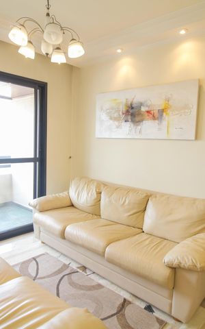 Apartamento à venda com 83m², 3 quartos e 2 vagas Apartamento à venda com 83m², 3 quartos e 2 vagasSala