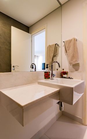 Apartamento para alugar com 137m², 3 quartos e 3 vagas