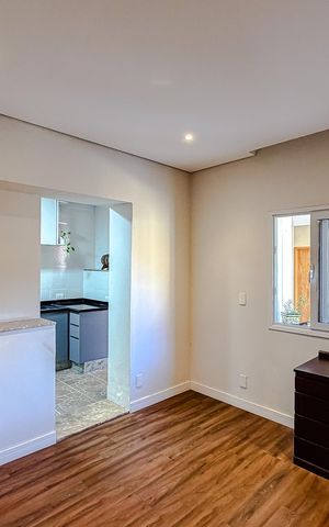 Casa à venda com 462m², 4 quartos e 2 vagasEscritório