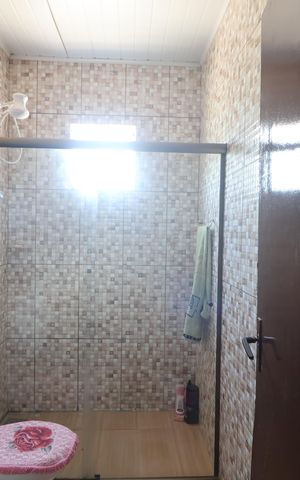 Casa à venda com 120m², 3 quartos e 2 vagasBanheiro 1