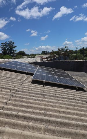 Casa à venda com 120m², 3 quartos e 2 vagasPainel solar