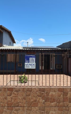 Casa à venda com 120m², 3 quartos e 2 vagasPlaca