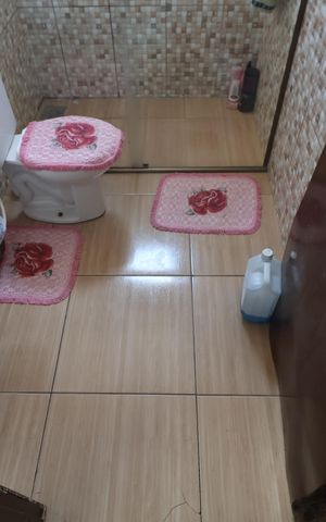 Casa à venda com 120m², 3 quartos e 2 vagasBanheiro 1