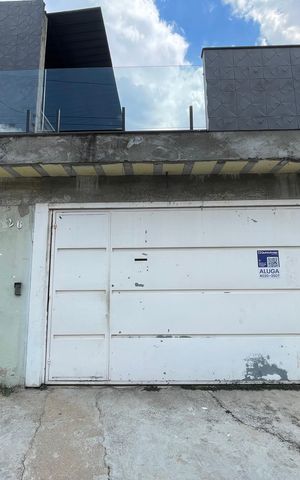 Casa para alugar com 158m², 3 quartos e 2 vagas Casa para alugar com 158m², 3 quartos e 2 vagasFachada