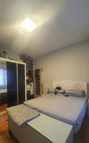 Apartamento à venda com 105m², 2 quartos e sem vaga Apartamento à venda com 105m², 2 quartos e sem vagaQuarto