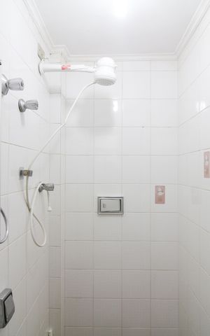 Apartamento à venda com 63m², 2 quartos e 1 vaga Apartamento à venda com 63m², 2 quartos e 1 vagaBanheiro de Serviço