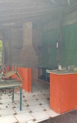 Casa de condomínio à venda com 317m², 3 quartos e 4 vagas