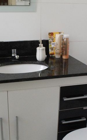 Apartamento à venda com 200m², 3 quartos e 1 vagaBanheiro da Suíte
