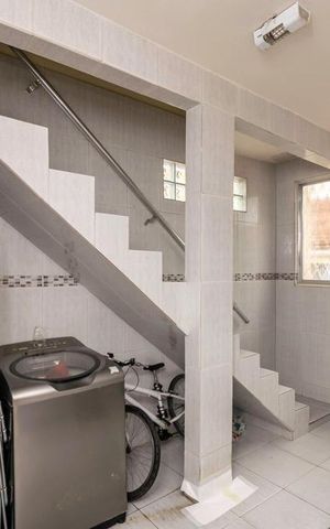 Casa à venda com 203m², 3 quartos e sem vaga Casa à venda com 203m², 3 quartos e sem vagaÁrea de Serviço