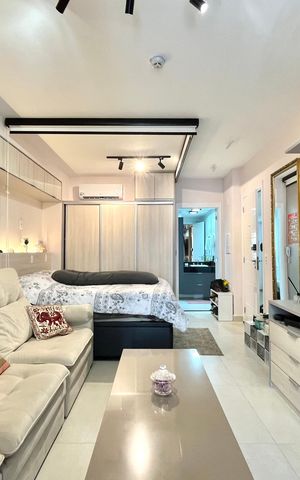 Studio à venda com 50m², 1 quarto e sem vaga Studio à venda com 50m², 1 quarto e sem vagaSala/Quarto