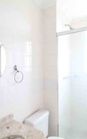 Apartamento à venda com 74m², 3 quartos e 1 vagaBanheiro da Suíte