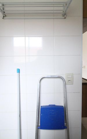 Apartamento à venda com 74m², 3 quartos e 1 vagaÁrea de Serviço