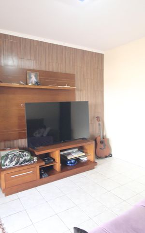 Casa à venda com 250m², 3 quartos e 2 vagasSala