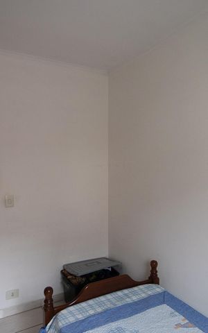 Casa à venda com 180m², 3 quartos e 3 vagas Casa à venda com 180m², 3 quartos e 3 vagasQuarto 2