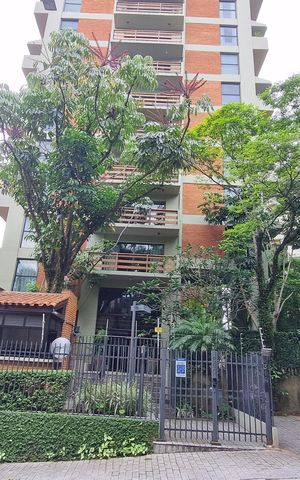 Apartamento à venda com 240m², 3 quartos e 4 vagas Apartamento à venda com 240m², 3 quartos e 4 vagasFachada