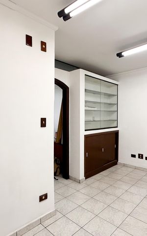 Apartamento à venda com 94m², 3 quartos e sem vaga Apartamento à venda com 94m², 3 quartos e sem vagaSala