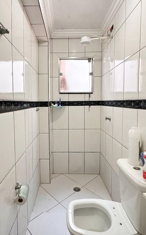 Casa à venda com 260m², 4 quartos e 2 vagas Casa à venda com 260m², 4 quartos e 2 vagasBanheiro da Suíte - Casa 2