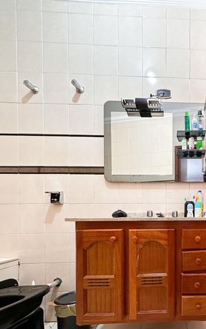 Casa à venda com 260m², 4 quartos e 2 vagas Casa à venda com 260m², 4 quartos e 2 vagasBanheiro da Suíte 1 - Casa 1