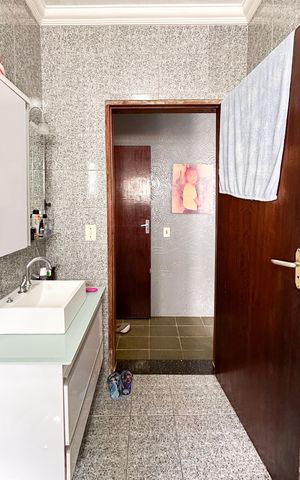 Casa à venda com 260m², 4 quartos e 2 vagas Casa à venda com 260m², 4 quartos e 2 vagasBanheiro da Suíte 2 - Casa 1