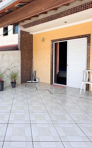 Casa à venda com 260m², 4 quartos e 2 vagas Casa à venda com 260m², 4 quartos e 2 vagasVaranda da Suite 1 - Casa 1