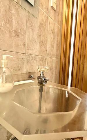 Casa à venda com 160m², 3 quartos e 2 vagasLavabo