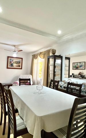 Casa à venda com 160m², 3 quartos e 2 vagasSala de Jantar
