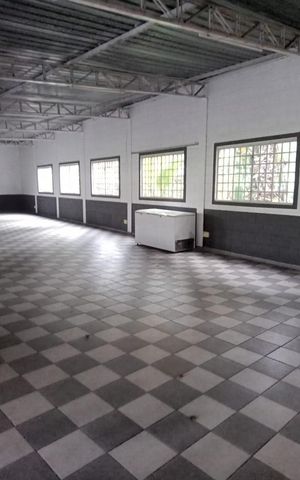 Casa para alugar com 2690m², 3 quartos e 1 vaga
